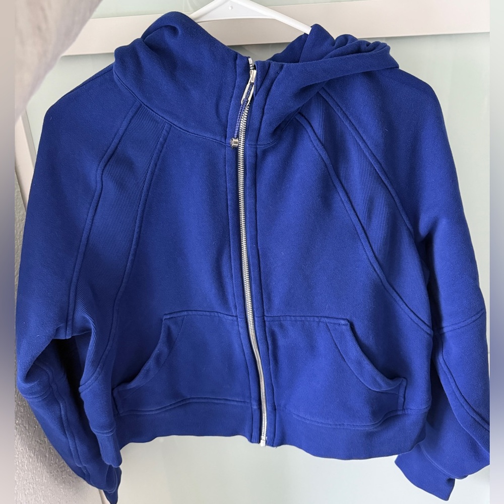 Lululemon full zip scuba